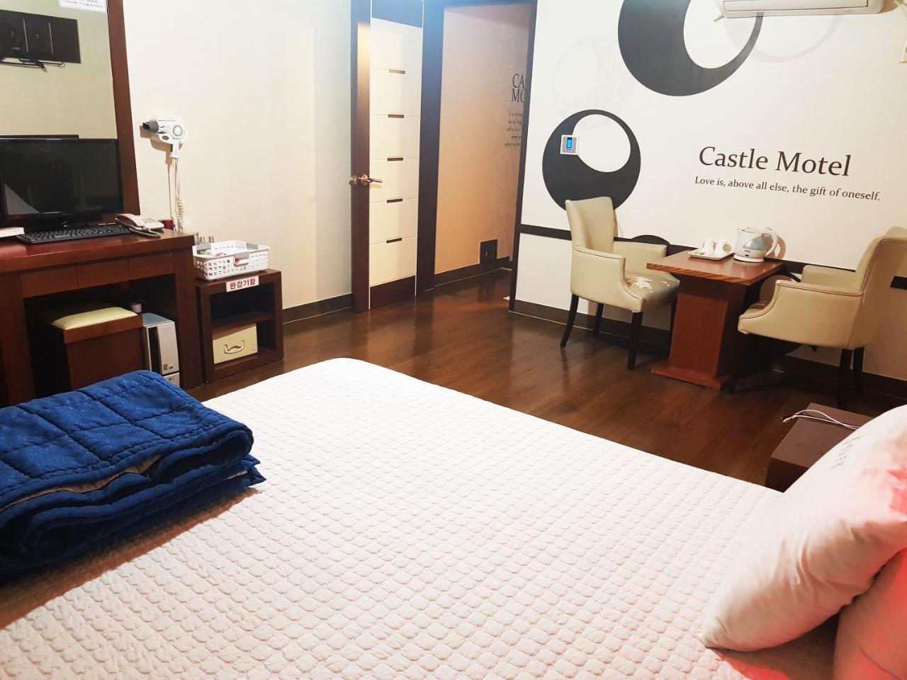 בוסאן Hotel Castle מראה חיצוני תמונה
