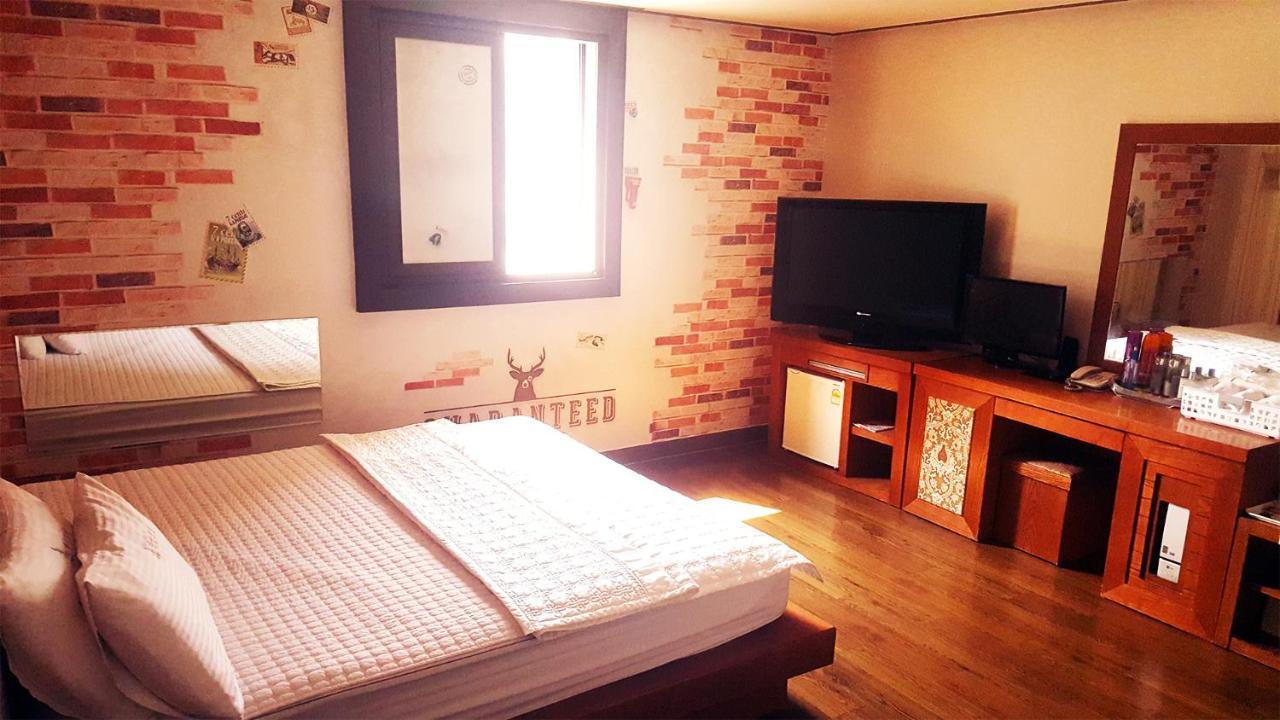 בוסאן Hotel Castle מראה חיצוני תמונה